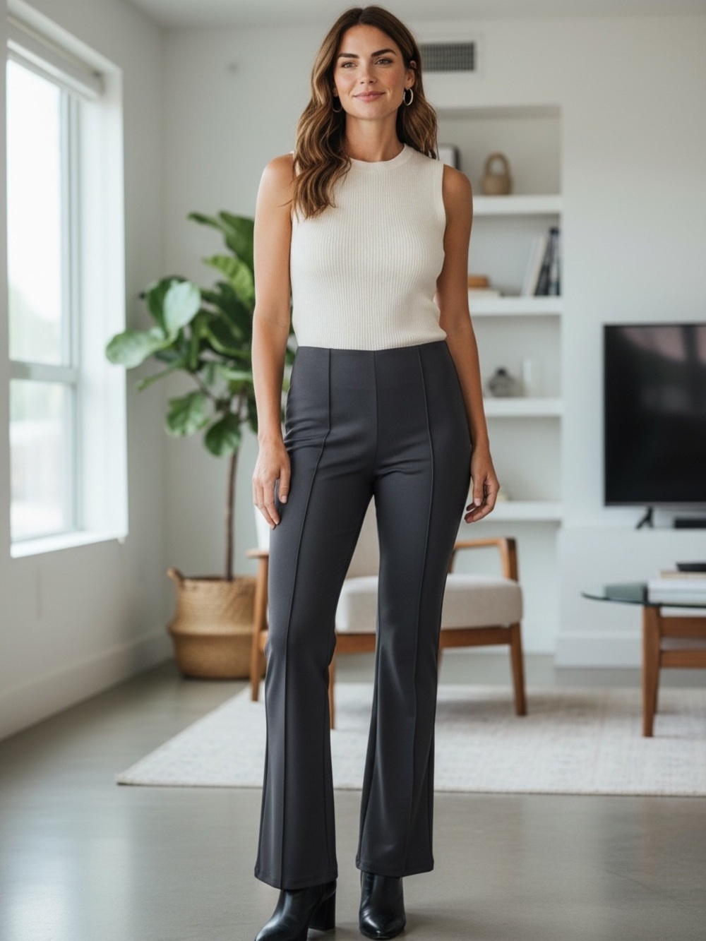 NWT 7Diamonds IT Flare Pant Black Stretch Dress Pants Size Small Long